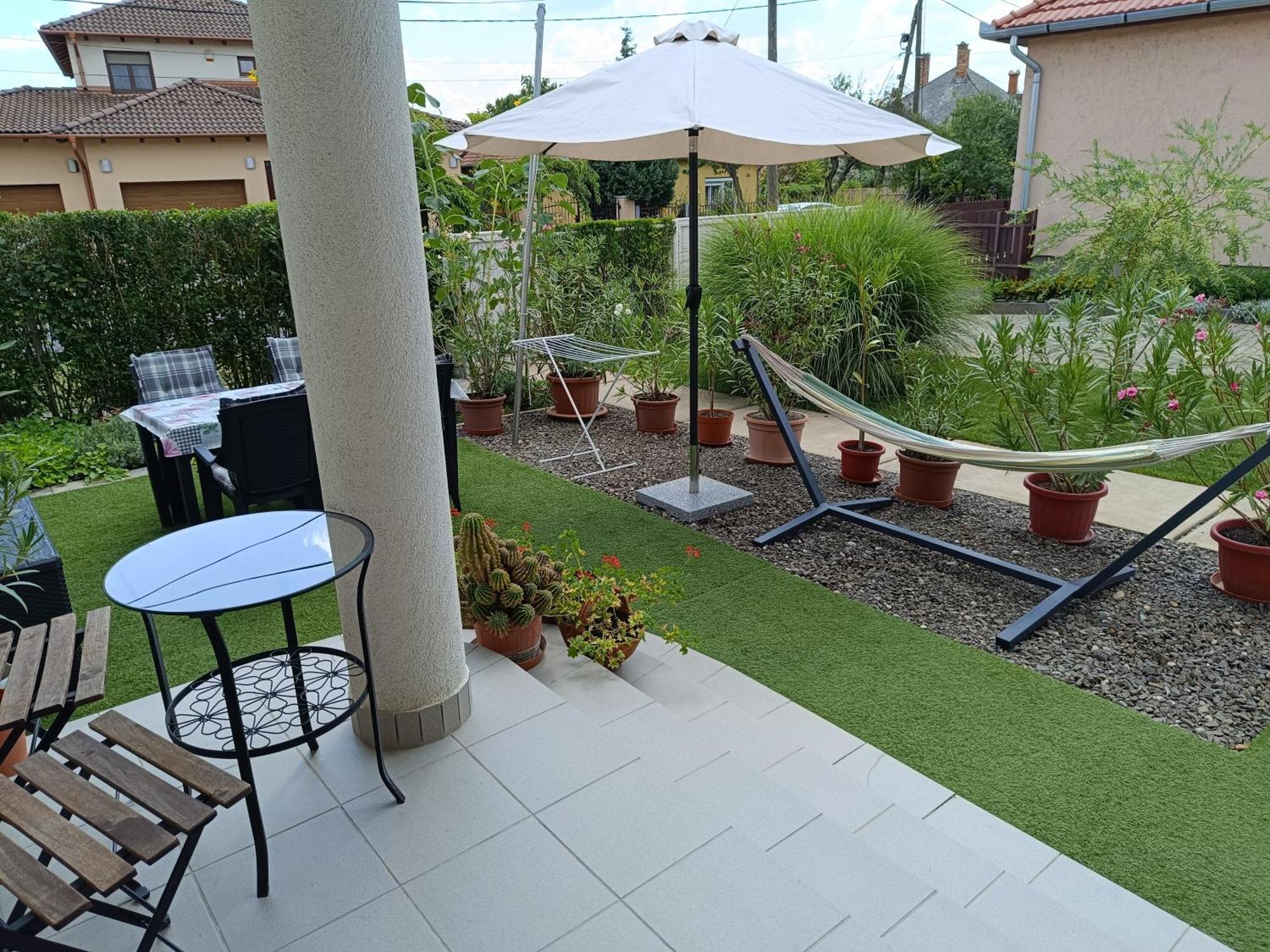 Nemeti Apartmanhaz Appartement Hajdúszoboszló Buitenkant foto