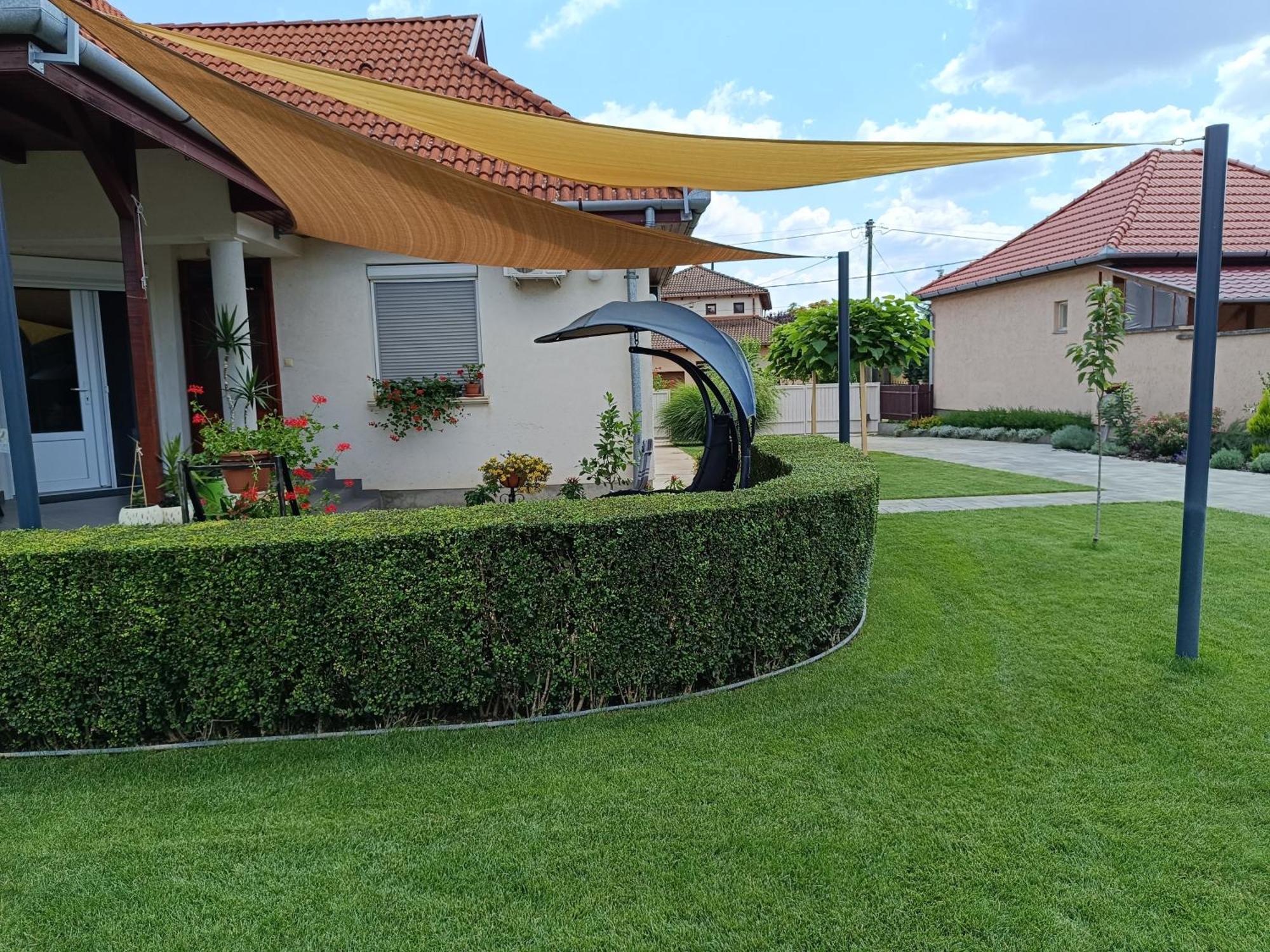 Nemeti Apartmanhaz Appartement Hajdúszoboszló Buitenkant foto